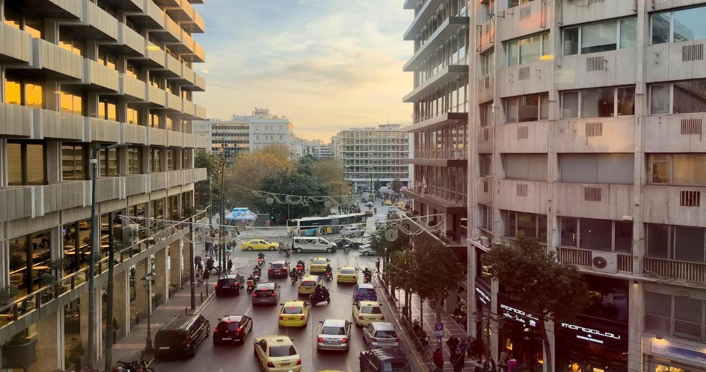 Πόσο έχουν αλλάξει οι δρόμοι της Αθήνας τα τελευταία 55 χρόνια;