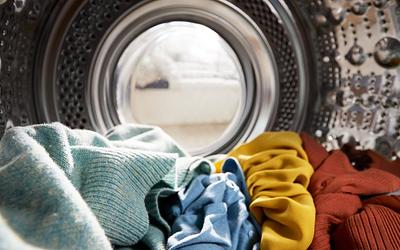 Μυστικό για ρούχα σαν καινούργια: Η απλή συμβουλή των ειδικών