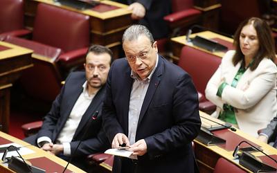 Φάμελλος: Συγχαρητήρια με αιχμές για Πιερρακάκη και την πολιτική του ΕΛΚ