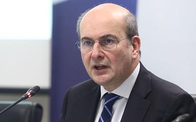 Χατζηδάκης: Μεγάλες αλλαγές στις αγροτικές επιδοτήσεις – Τι θα γίνει με τα μπλόκα;