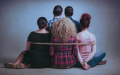 «Στο Παρά Πέντε»: Επιστροφή – Αποκαλύψεις, γέλιο και νοσταλγία!