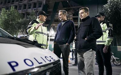 Μητσοτάκης στους αστυνομικούς: Έλεγχοι για αλκοόλ και αυστηρότερες ποινές στους οδηγούς