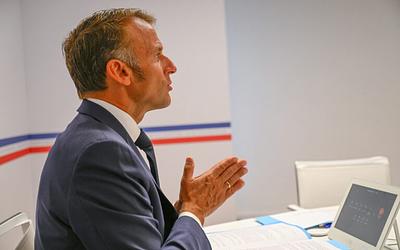 Μακρόν: «Όχι» λέει για το αν ο Πούτιν θέλει το τέλος του πολέμου