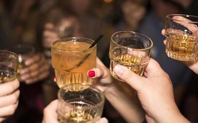Κρήτη: 14χρονη μεταφέρθηκε μεθυσμένη στο νοσοκομείο – Συνελήφθη ο πατέρας της!