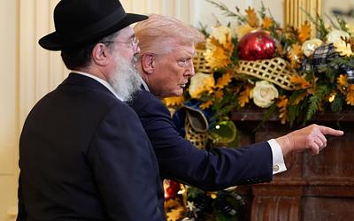 Τραμπ: "Ενωθείτε κατά της ισλαμιστικής τρομοκρατίας" μετά την επίθεση στο Σίδνεϊ