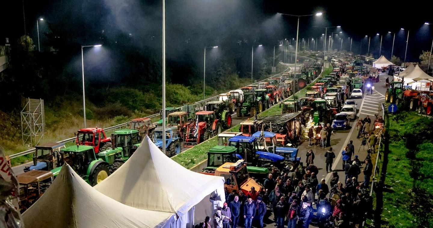 Αγρότες: «Όχι σε συνάντηση με τον Μητσοτάκη και κλιμάκωση των κινητοποιήσεων» αποφάσισε το μπλόκο της Νίκαιας πριν τις Σέρρες