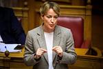 Νέα μέτρα στήριξης: Τι ετοιμάζει η κυβέρνηση για τη μεσαία τάξη