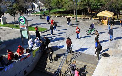 Δραματική μείωση πληθυσμού στην Αθήνα: Τι σημαίνει για το μέλλον;