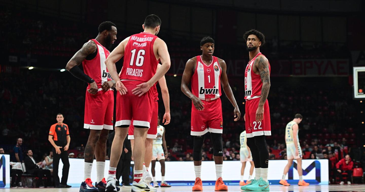 Ολυμπιακός - Βαλένθια: Η αισθητή απουσία του Γουόρντ και ο αναντικατάστατος Γουόκαπ