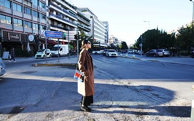 Αθήνα: Οι ιστορίες των κατοίκων της πόλης που αλλάζει ραγδαία