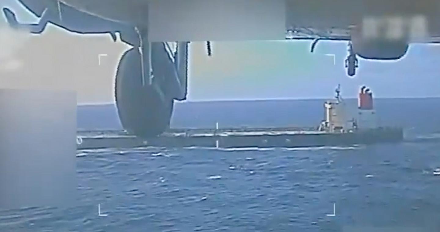 Αποκλεισμός Τραμπ στη Βενεζουέλα: Οι ΗΠΑ κατάσχεσαν δεξαμενόπλοιο κινεζικής ιδιοκτησίας - Βίντεο από την επιχείρηση