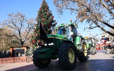 Αγρότες: Ανοιχτά διόδια τα Χριστούγεννα, κλιμάκωση μετά τις γιορτές!