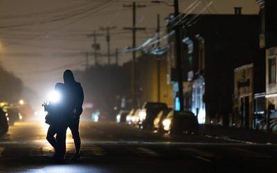 Σαν Φρανσίσκο: Στο σκοτάδι χιλιάδες λίγο πριν τα Χριστούγεννα!