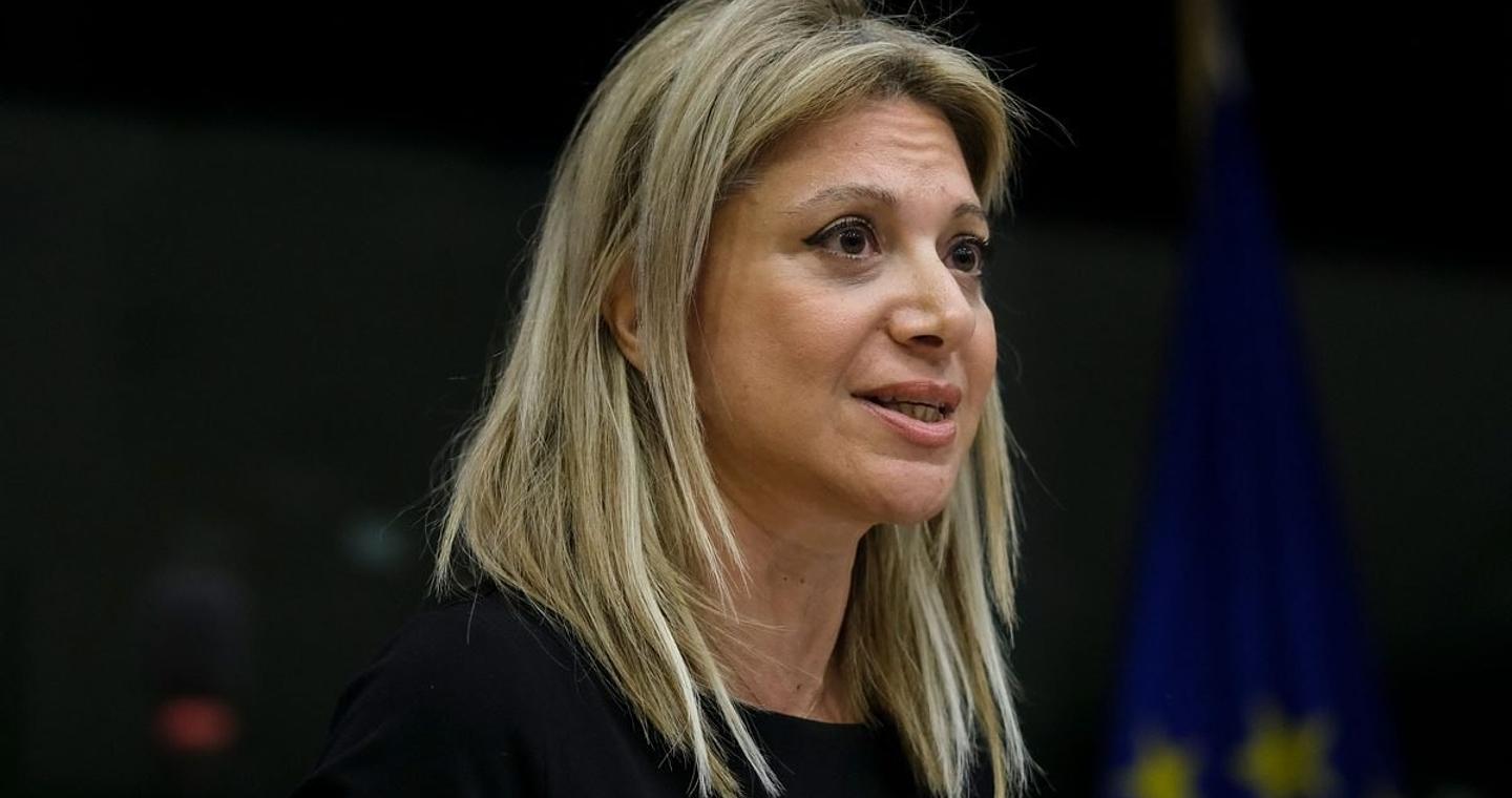 Με… σοφούς οργανώνει το «κίνημα» η Καρυστιανού και οραματίζεται να σώσει τη χώρα