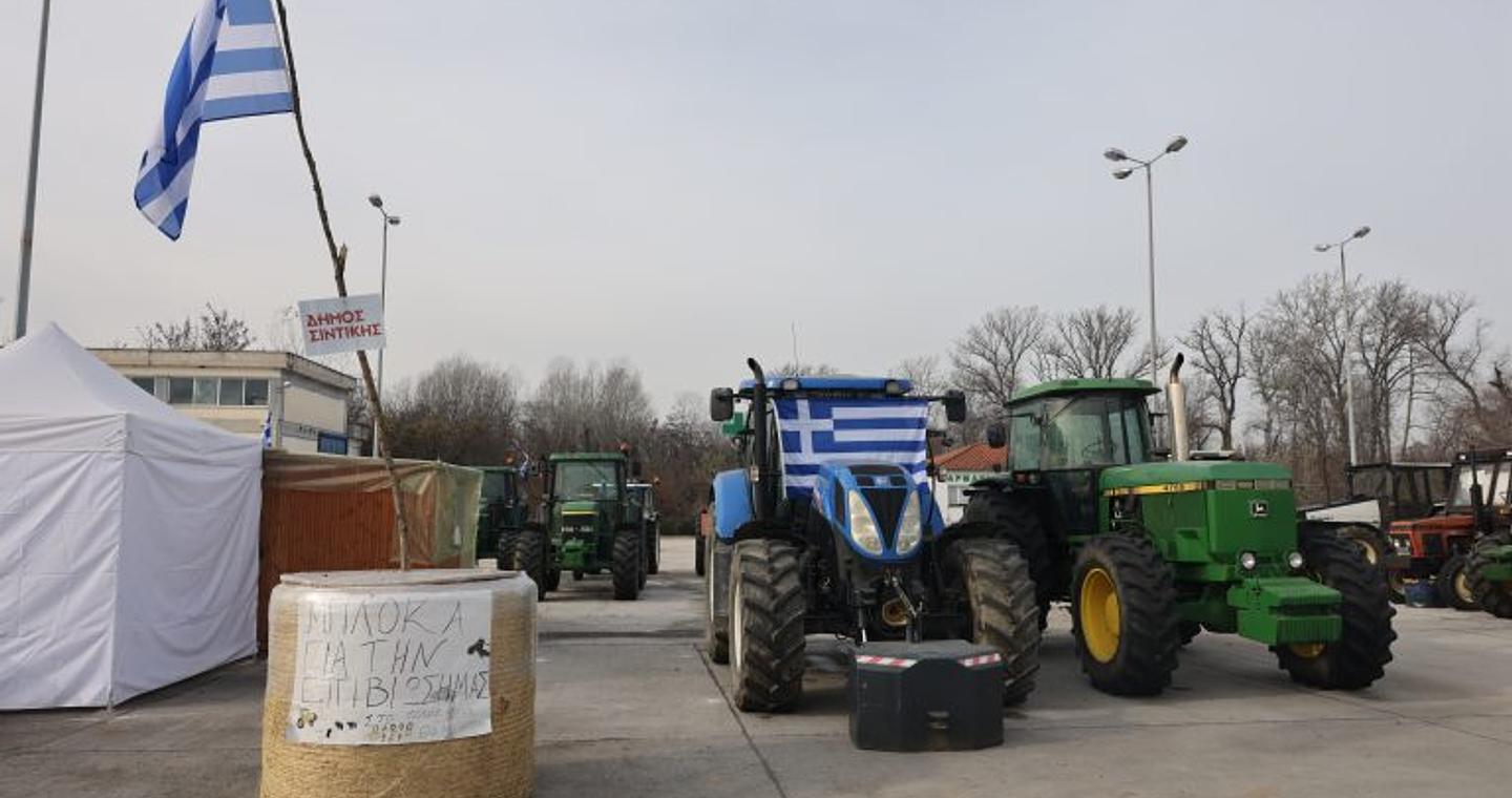 Αγρoτικό: «Ναι στα λογικά αιτήματα, όχι στην ταλαιπωρία των πολιτών» το μήνυμα Μητσοτάκη – Πυρά της Αντιπολίτευσης