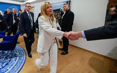 Η Μελόνι αλλάζει τα δεδομένα στην ΕΕ: Πώς επηρεάζει Ελλάδα και Ευρώπη