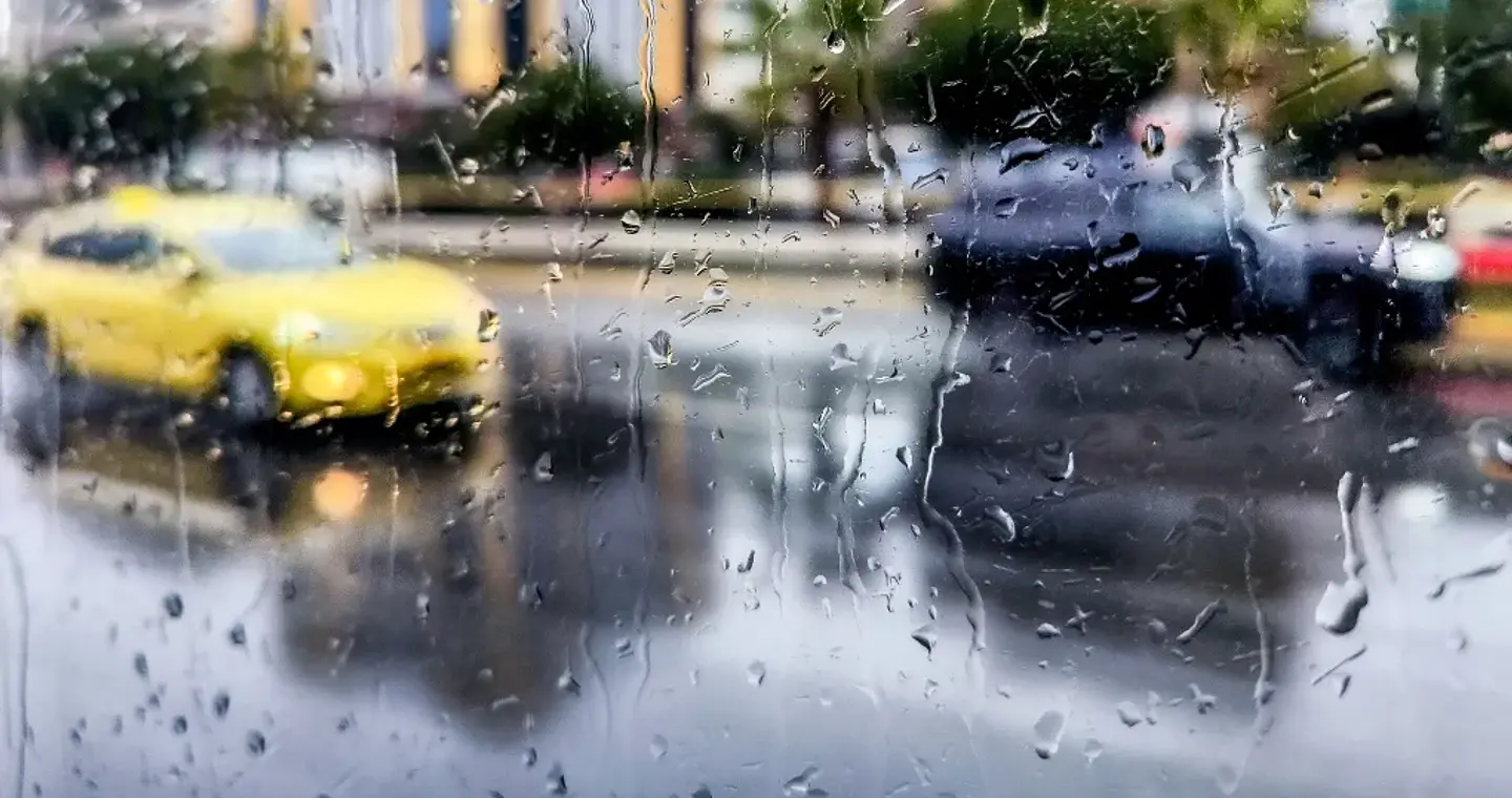 Πλημμύρες και προβλήματα από την κακοκαιρία στην Αττική [εικόνες + βίντεο] UPD