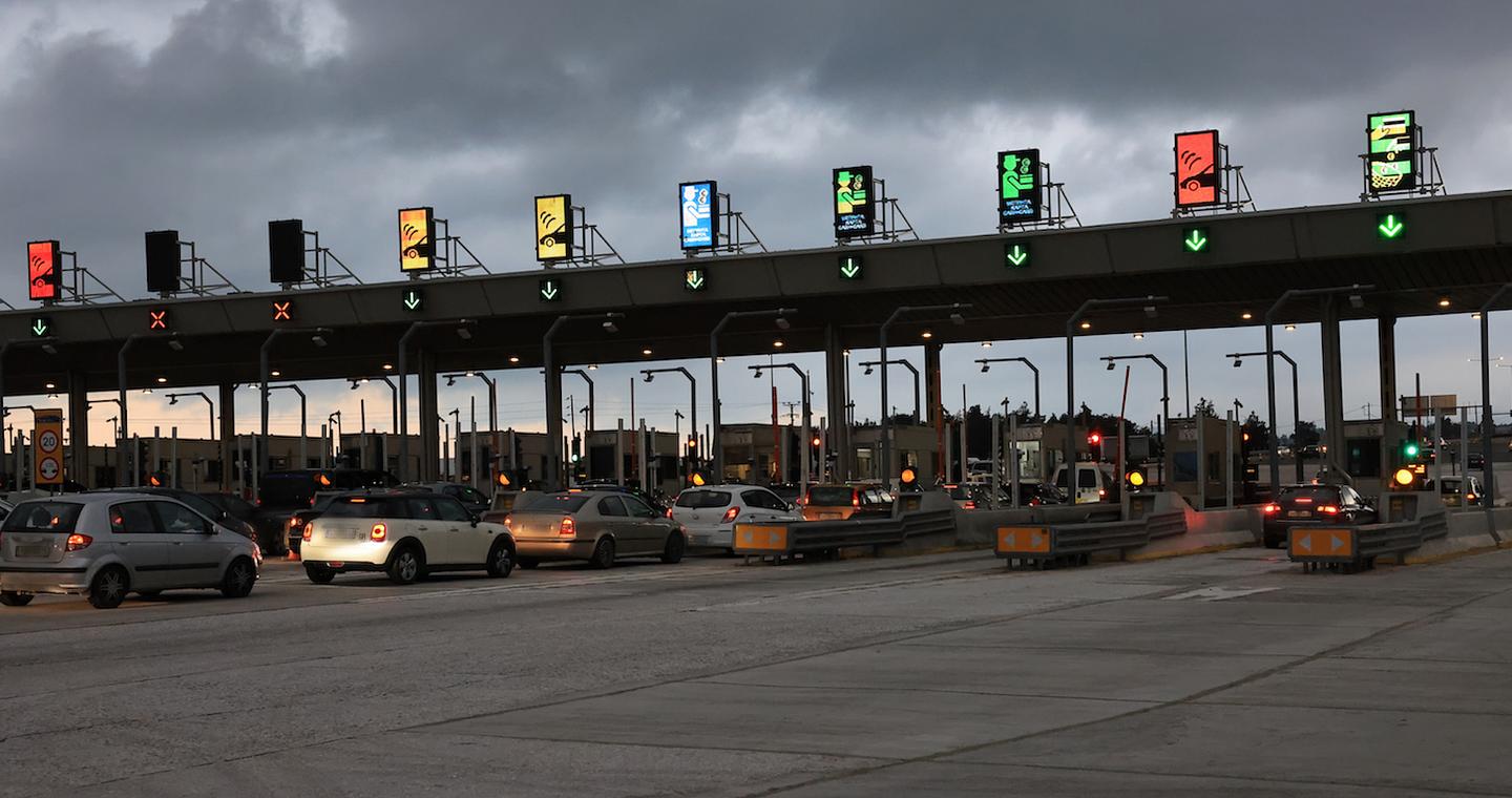 Σημαντικά μειωμένη η έξοδος για τις φετινές γιορτές – Η κατάσταση στις εθνικές οδούς