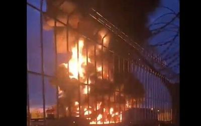 Ρωσία: Δεξαμενές πετρελαίου στις φλόγες μετά από επίθεση με drone!