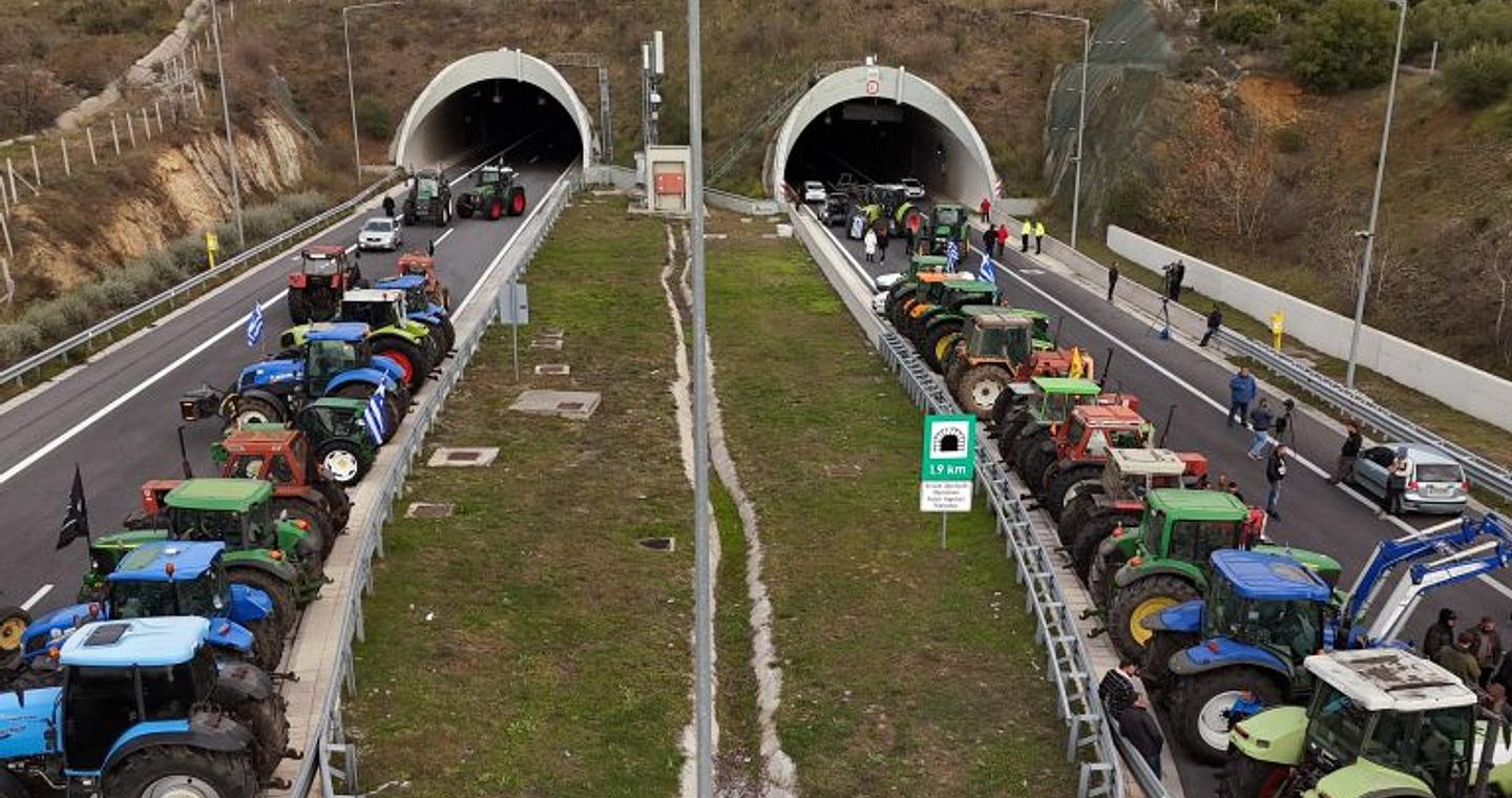 Άνοιξαν οι σήραγγες των Τεμπών – Οι επόμενες κινήσεις των αγροτών πριν τα Χριστούγεννα