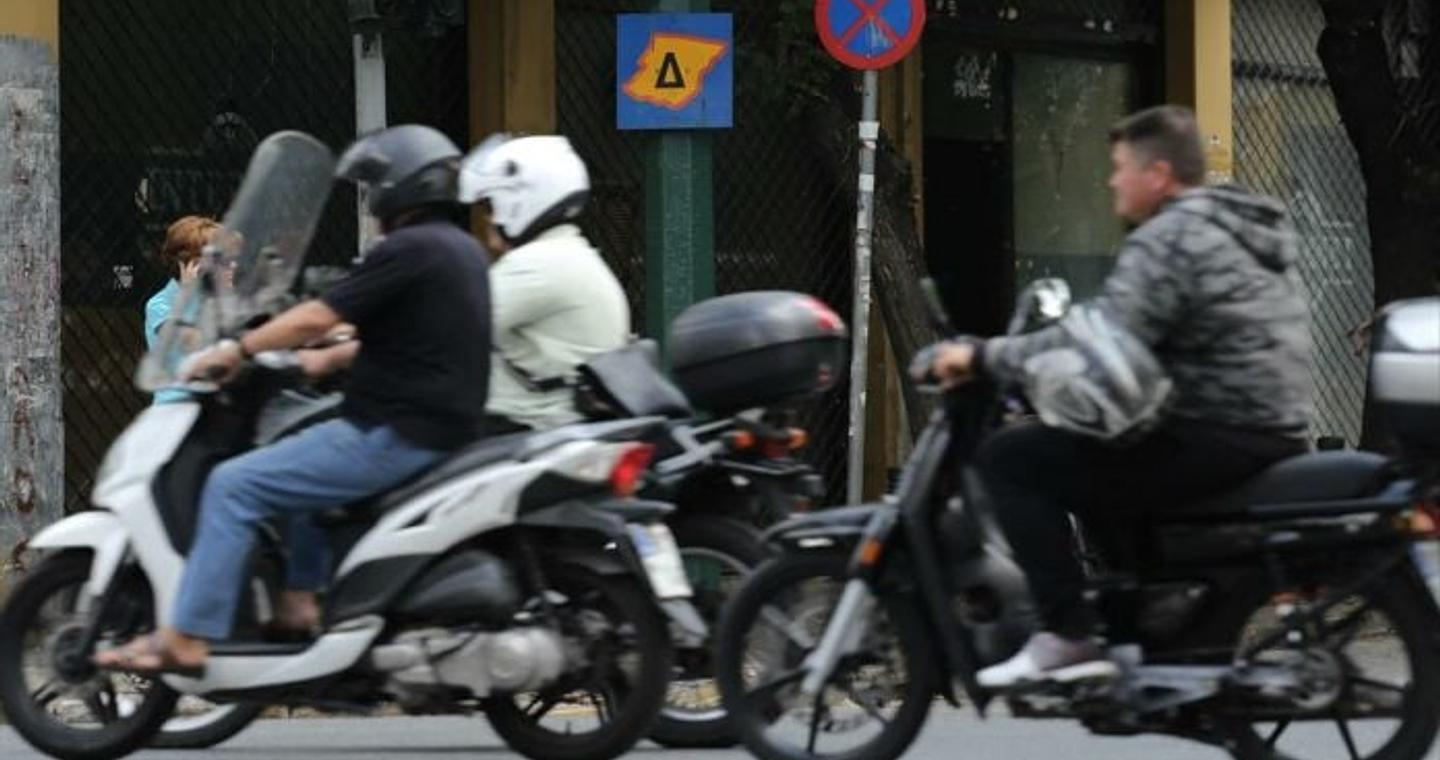 Τροχαία: Πάνω από 1.000 παραβάσεις την τελευταία εβδομάδα σε ελέγχους για τη χρήση κράνους