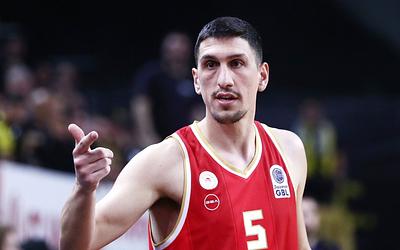 Λαρεντζάκης: Φεύγει από Ολυμπιακό για Θεσσαλονίκη; Όλο το παρασκήνιο!