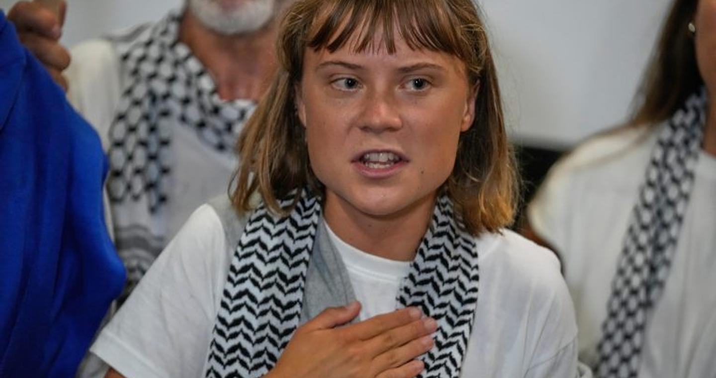 Συνελήφθη στο Λονδίνο η ακτιβίστρια Γκρέτα Τούνμπεργκ σε διαδήλωση υπέρ των Παλαιστινίων