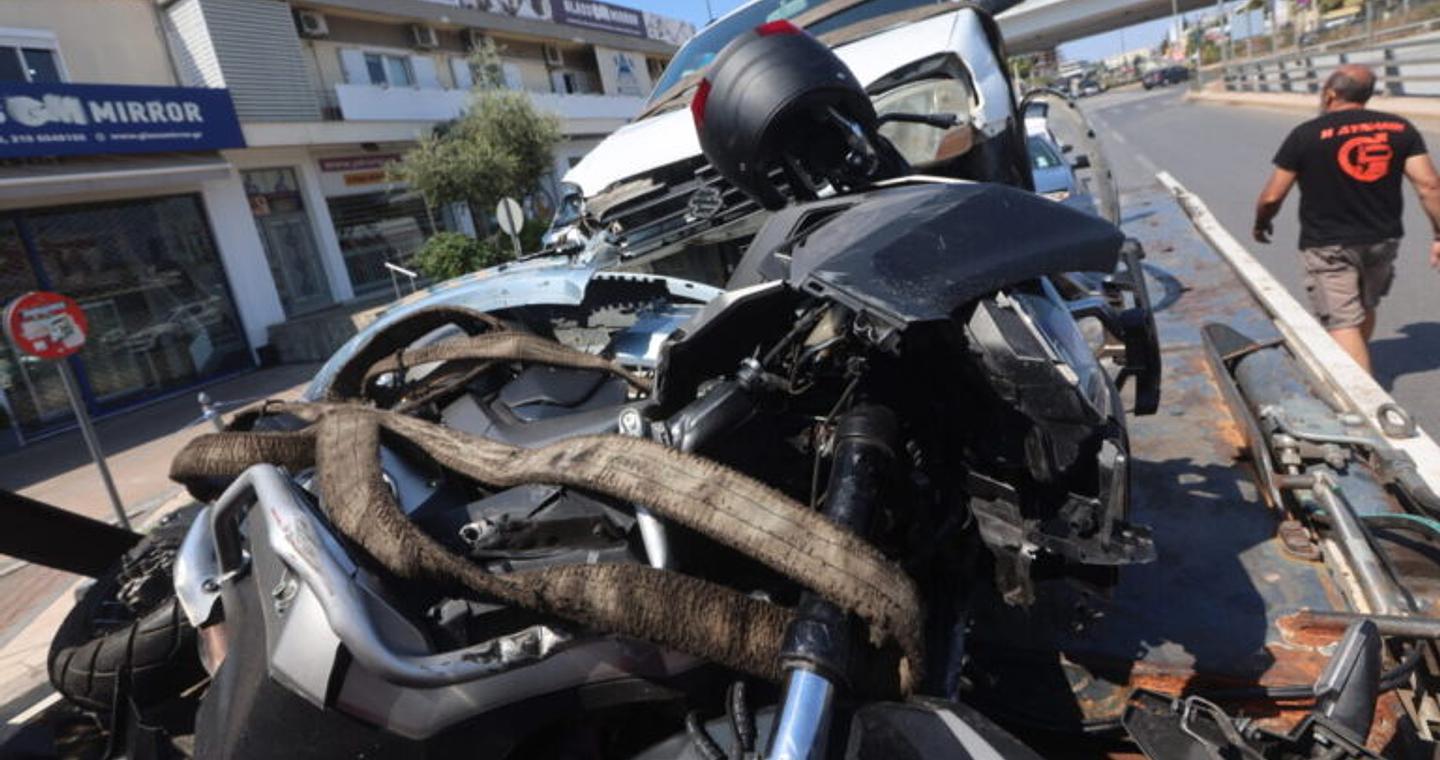 Θανατηφόρα τροχαία σε Αγία Παρασκευή και Πέτρου Ράλλη – Δύο νεκροί και ένας τραυματίας