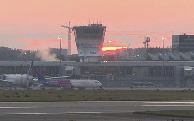 Πολωνία: Συναγερμός! Κλείνουν αεροδρόμια μετά από ρωσικά πλήγματα στην Ουκρανία.