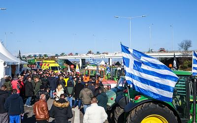 Αγρότες σε ετοιμότητα: Κλιμακώνουν τις κινητοποιήσεις μετά την Πρωτοχρονιά!