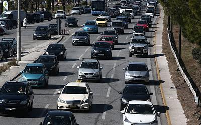 Κίνηση "στο κόκκινο" σε Κηφισό και Αθηνών: Πού εντοπίζονται τα προβλήματα