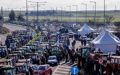 Αγρότες σε ετοιμότητα: Κλιμακώνουν τις κινητοποιήσεις μετά την Πρωτοχρονιά!