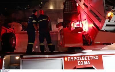 Φωτιά στην Κάτω Τούμπα: Δύσκολη επιχείρηση απεγκλωβισμού ηλικιωμένων και παιδιών!