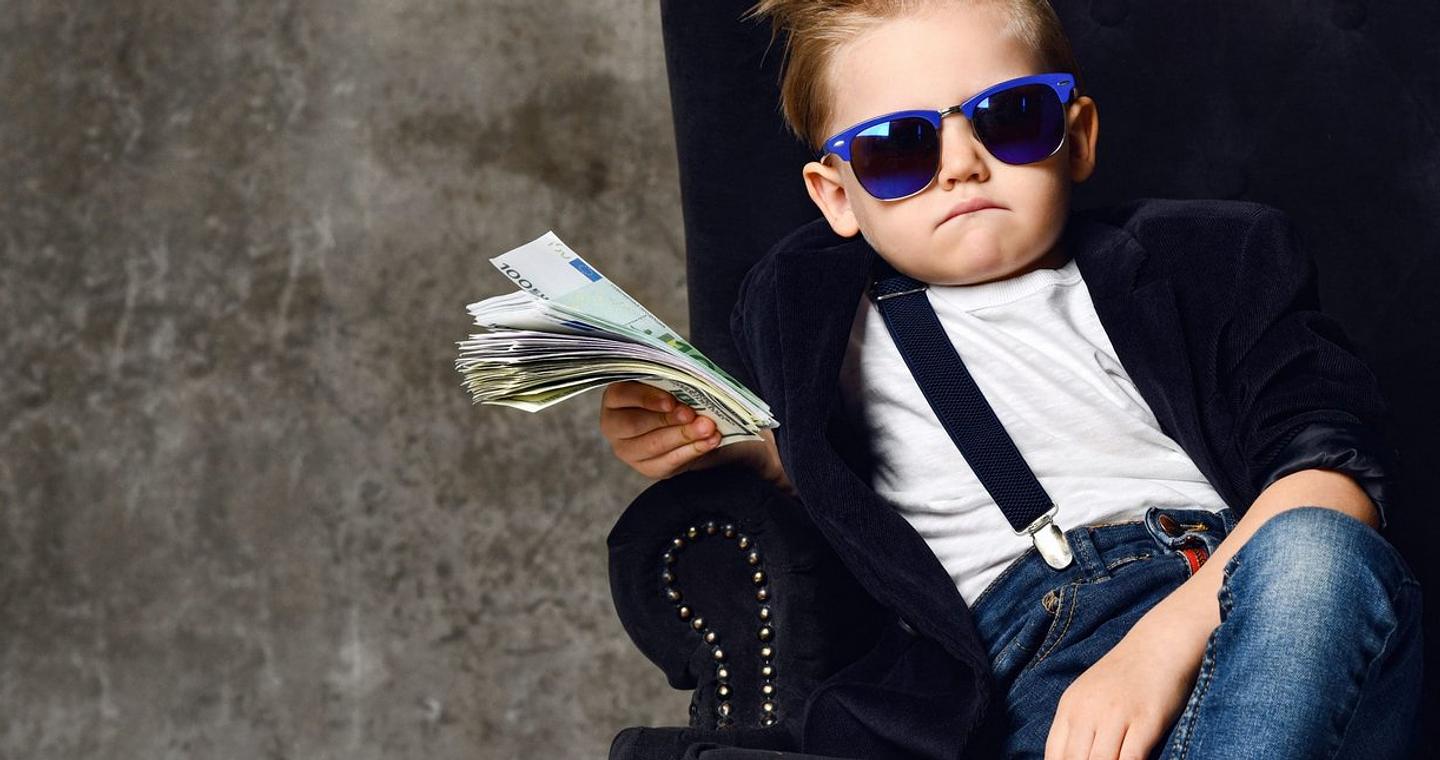 Ένα 15χρονο αγόρι ξεκίνησε την επιχείρηση... του αιώνα, κερδίζοντας 117.000 ευρώ ετησίως χωρίς να βγει από το δωμάτιό του