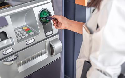 Επιδόματα: Πάνω από 26 εκατ. ευρώ σε 30.450 δικαιούχους έως 2 Ιανουαρίου