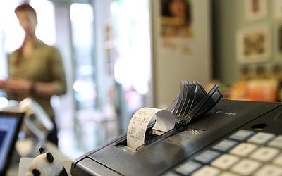 Πρόστιμα ΑΑΔΕ: Λαβύρινθος προστίμων για εκπρόθεσμες δηλώσεις – Τι ισχύει;