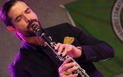 Άρης Μουγκοπέτρος: Μήνυση για ενδοοικογενειακή απειλή και αντιπαράθεση