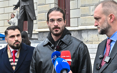 Άρης Μουγκοπέτρος: Ελεύθερος ο μουσικός μετά την μήνυση για ενδοοικογενειακή απειλή