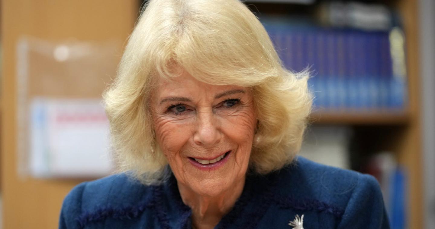 Η βασίλισσα Καμίλα μιλά για την επίθεση που είχε δεχτεί σε τρένο από άνδρα όταν ήταν έφηβη