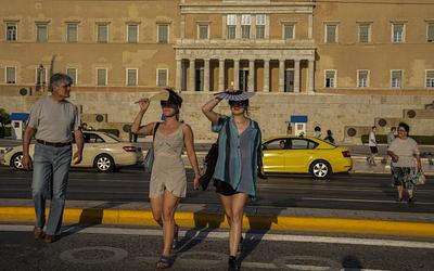 Ο καιρός του 2025: Από καύσωνες ρεκόρ σε ακραίες βροχοπτώσεις!