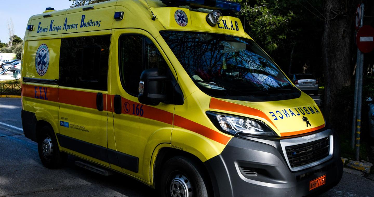 Τροχαίο με 2 τραυματίες στην Αθηνών-Λαμίας στο ύψος της Βαρυμπόμπης