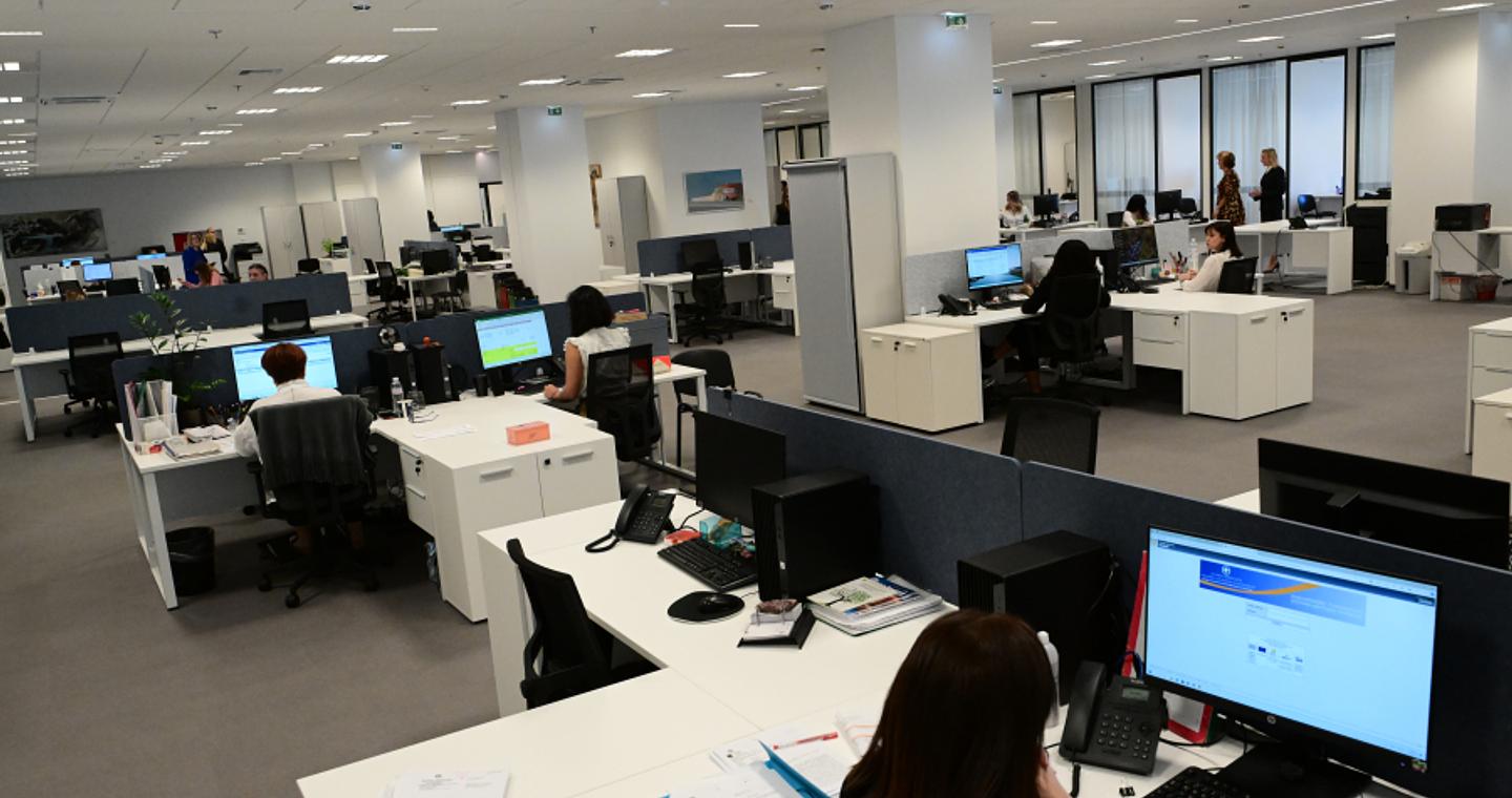 ΑΑΔΕ: Ασφυκτικό περιθώριο 48 ωρών - Ποιες φορολογικές υποχρεώσεις πρέπει να πληρωθούν άμεσα