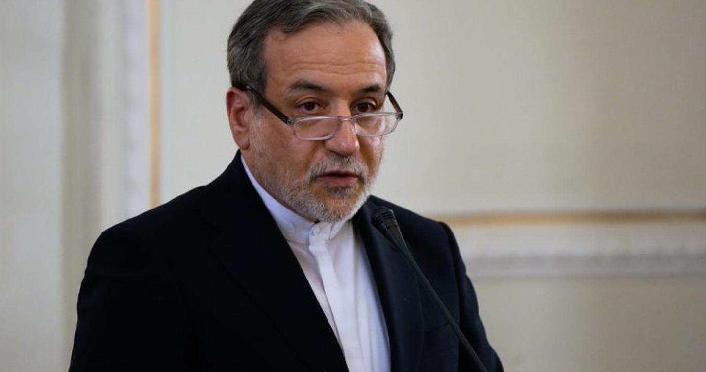 Αραγτσί: Απερίσκεπτη και επικίνδυνη η απειλή Τραμπ ότι οι ΗΠΑ θα επέμβουν εάν σκοτωθούν διαδηλωτές στο Ιράν