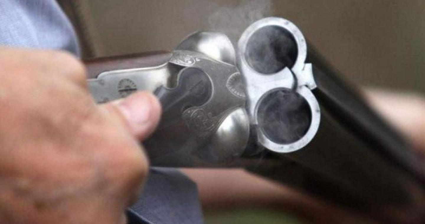 Χανιά: Έδειχνε την καραμπίνα στον αδερφό του και εκπυρσοκρότησε