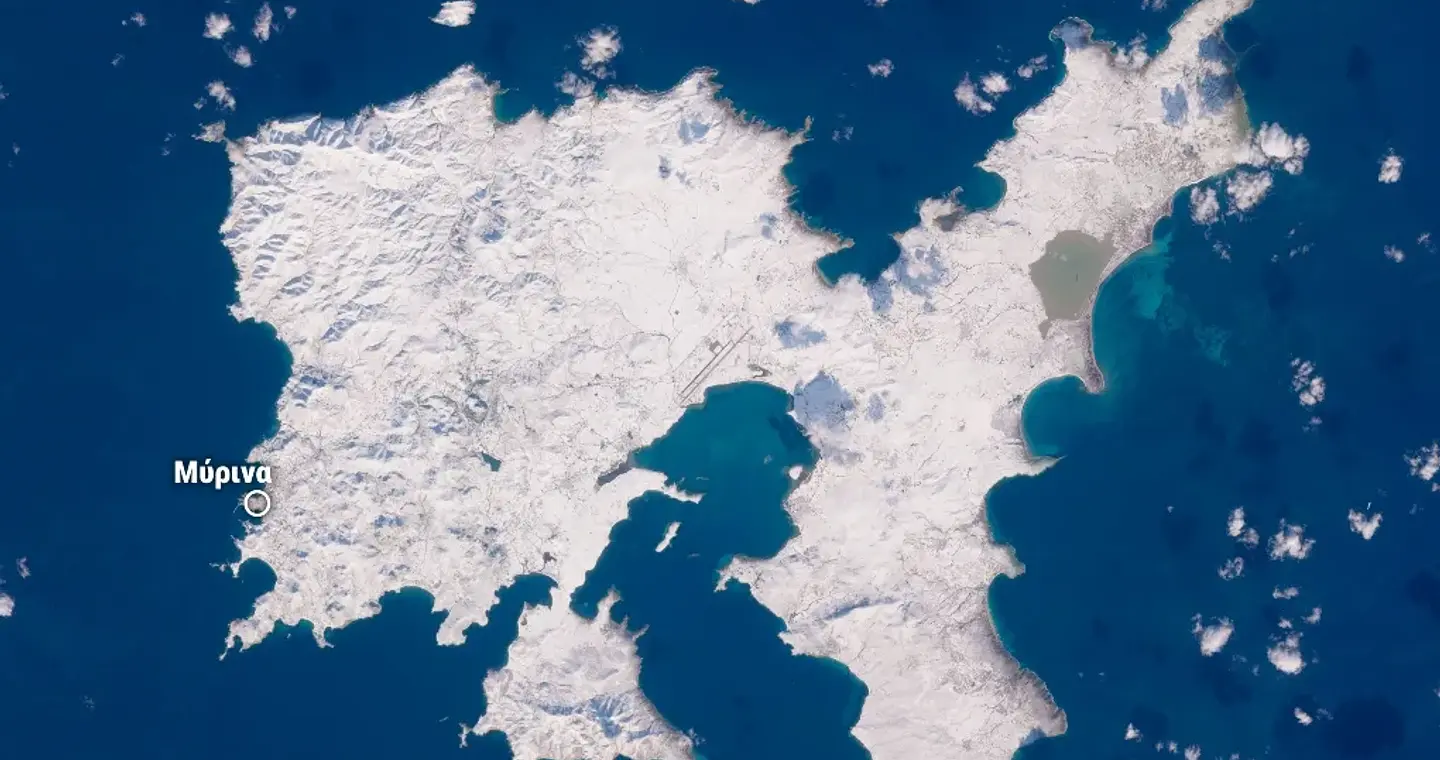 Η Λήμνος ντύθηκε στα λευκά