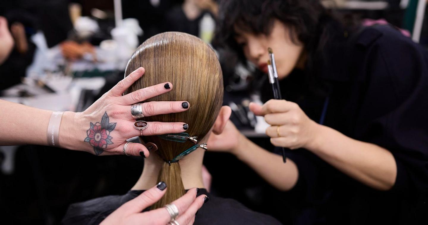 Αυτό είναι το κούρεμα που θα κυριαρχήσει το 2026 και κάτι μας λέει ότι θα το δούμε πάνω σας