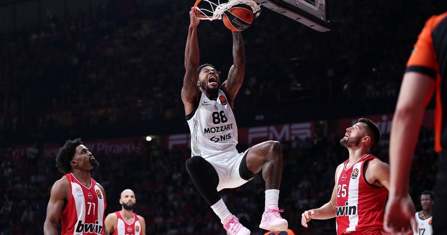 Το απόλυτο «τρικ» Αγγελόπουλων που έφερε στην Ελλάδα τον Τζόουνς