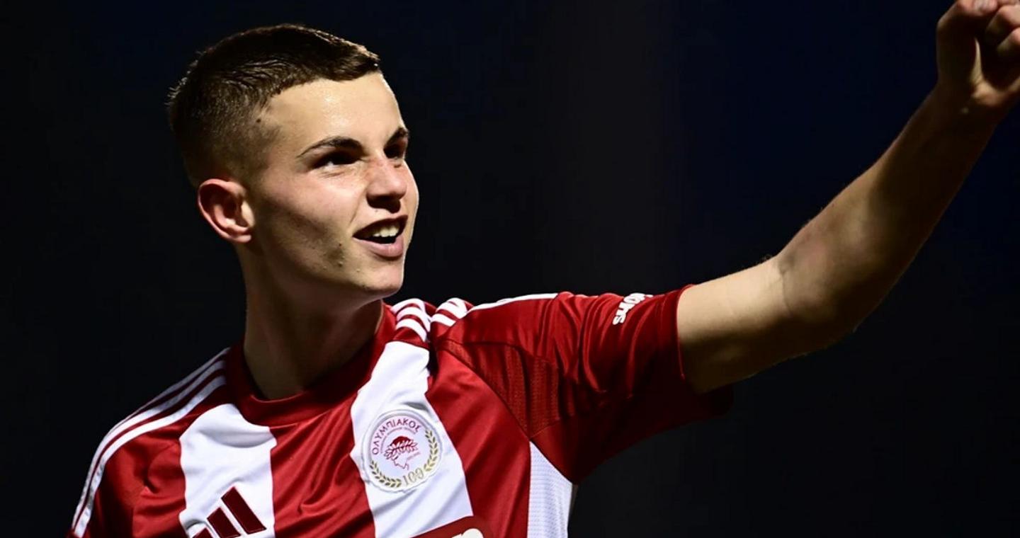 Daily Mail για Μουζακίτη: «Μοιάζει στον Βεράτι – Δεν θα τον αφήσει χωρίς μάχη ο Μαρινάκης»