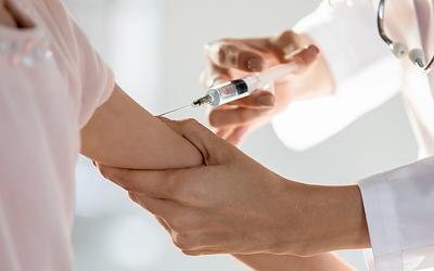 Έξαρση υπεργρίπης: Συναγερμός Ψαλτοπούλου! Τι πρέπει να προσέξουμε στις γιορτές;