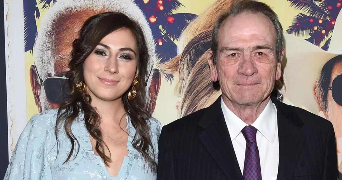 Η πρώτη δήλωση της οικογένειας του Τόμι Λι Τζόουνς, μετά τον θάνατο της κόρης του – «Ζητάμε ιδιωτικότητα»